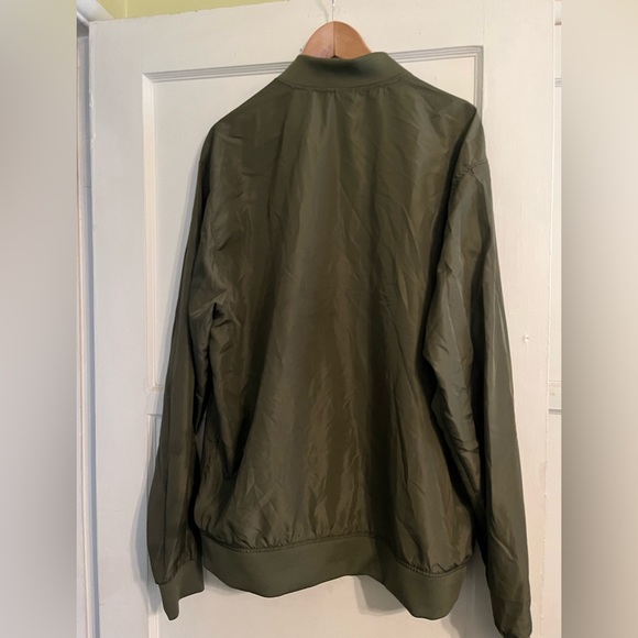 Men light weight jacket - Picture 3 of 5